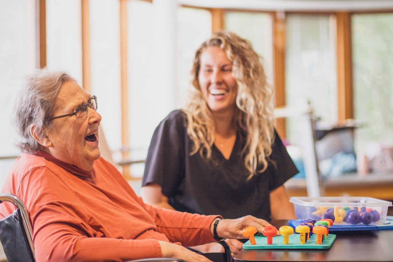 memory care at Avon Oaks